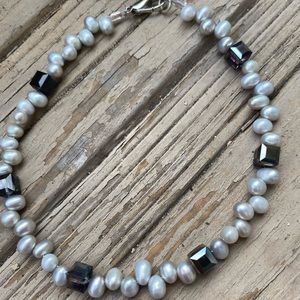 Anklet bracelet handcrafted with black Swarovski